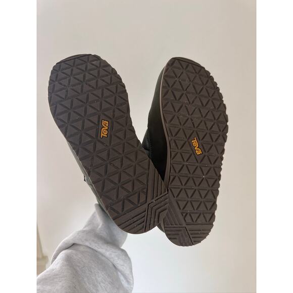 Teva ReEmber Commuter Waterproof Quilted Ankle Boots - Size 7 - Picture 4 of 7